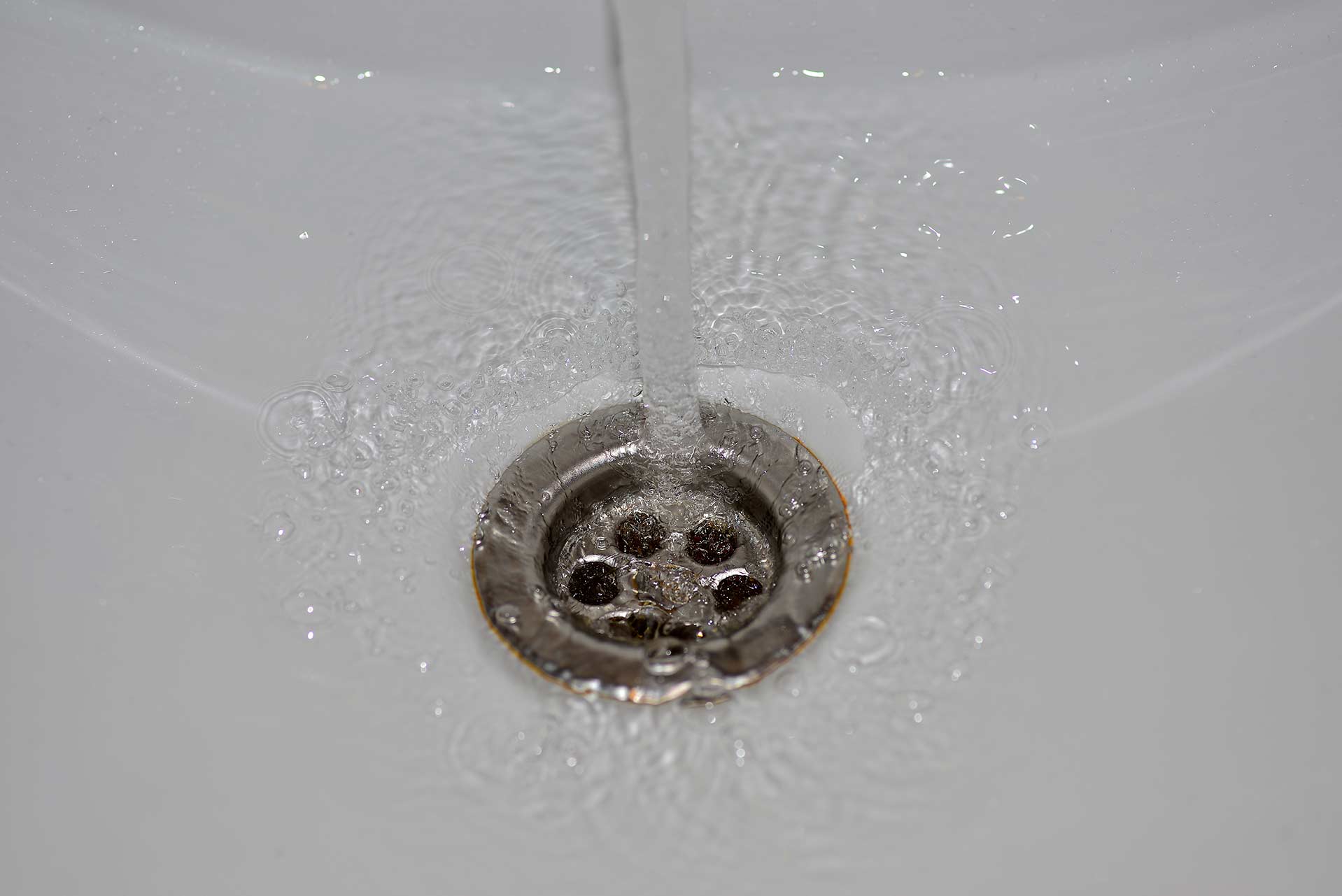 A2B Drains provides services to unblock blocked sinks and drains for properties in Childs Hill.